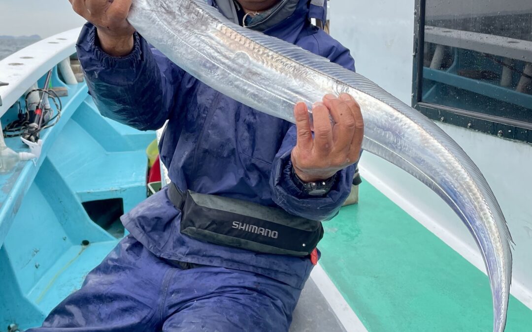 １１月１３日木曜日　タチウオ船