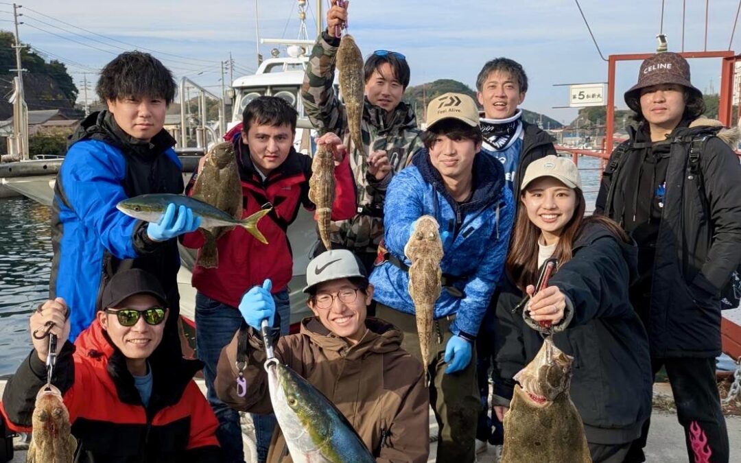１２月１日月曜日　　食わせ大物釣り